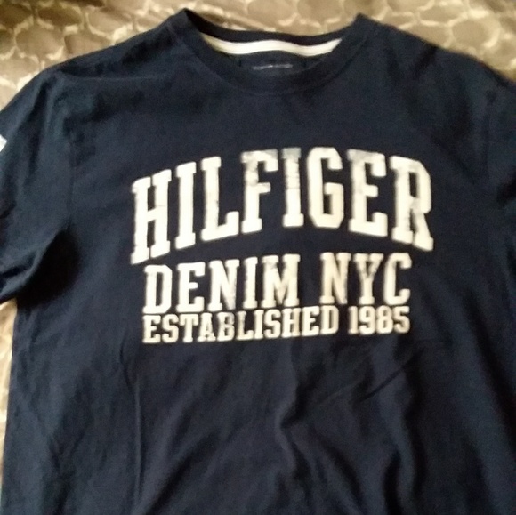 Tommy Hilfiger Other - Tommy Hilfiger tee